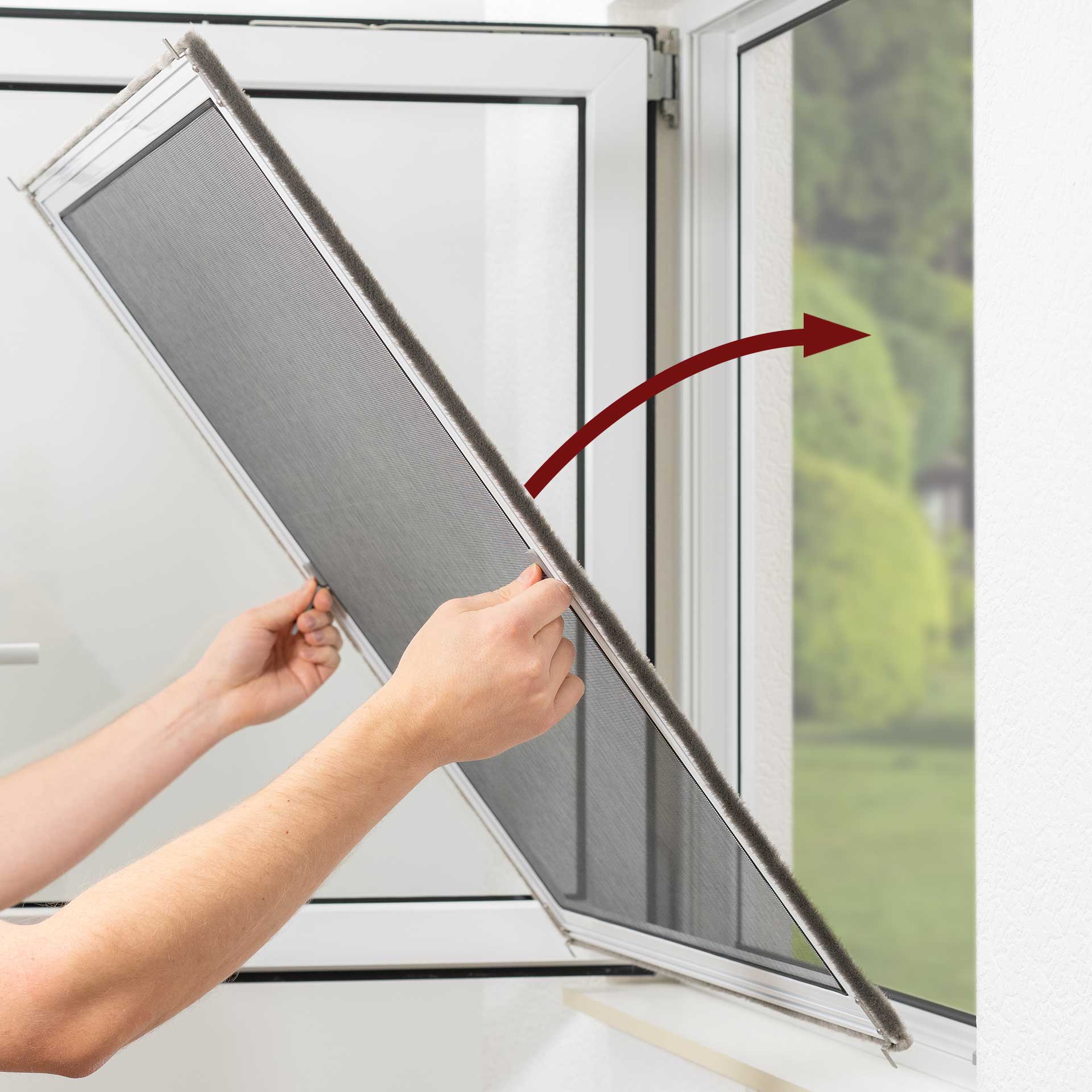 Fliegengitter für Kunststofffenster von innen einhängen
