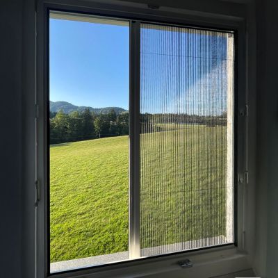 Insektenschutz Plissee für Fenster | ab 22 mm Platz | Slimline22